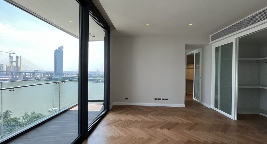 For sale and for rent 4 bedrooms condo in Bang Kho Laem, Bangkok
