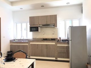 Casa en alquiler de 3 habitaciones en Mueang Phuket, Phuket