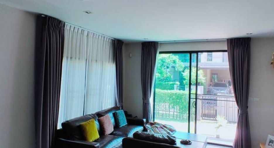 出售 4 卧室 独立屋 在 Bang Phli, Samut Prakan