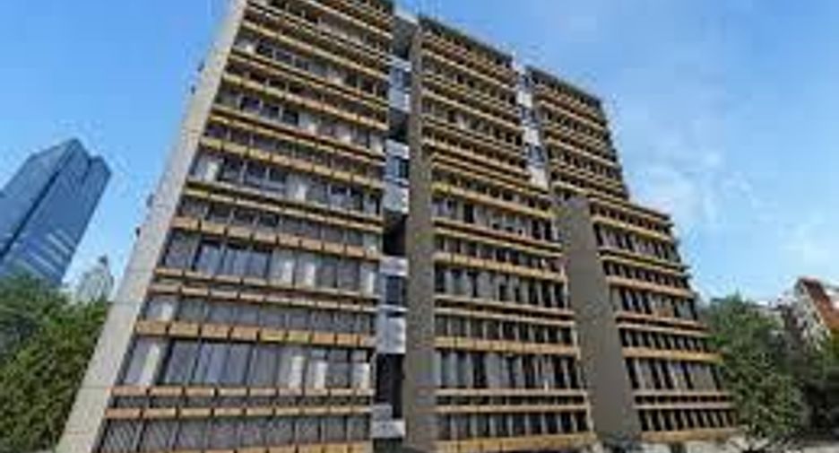 For rent and for sale 1 bed condo in Huai Khwang, Bangkok