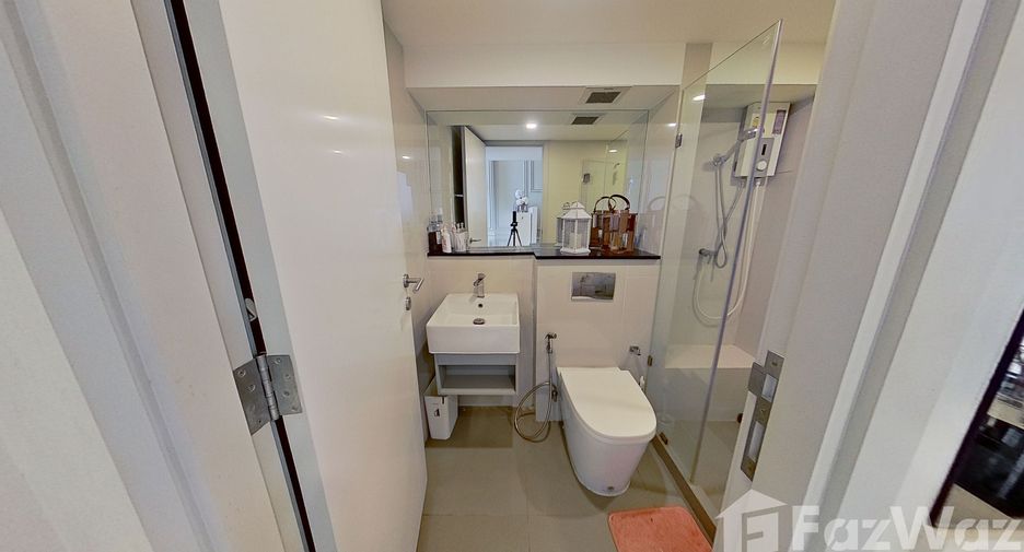 For sale 2 bedrooms condo in Sathon, Bangkok