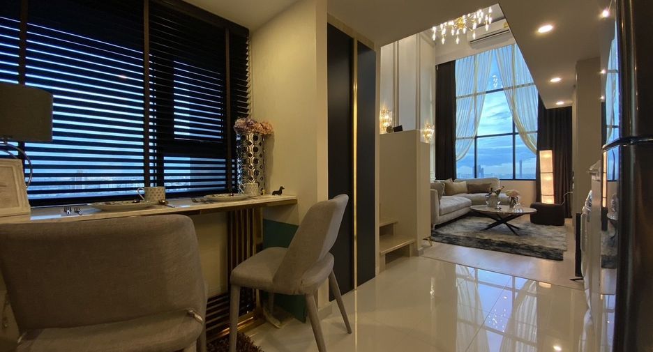 For sale 2 bedrooms condo in Sathon, Bangkok