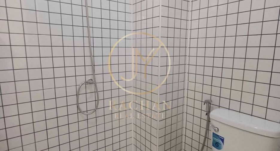 Casa adosada en venta de 4 habitaciones en Bang Bua Thong, Nonthaburi