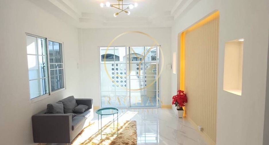 Reihenhaus zum Kauf mit 4 Zimmer in Bang Bua Thong, Nonthaburi