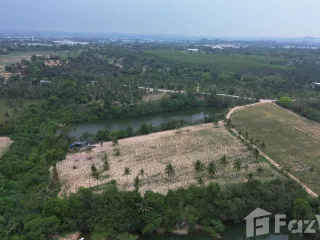 À vendre terrain à Si Racha, Chonburi