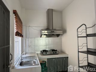 À vendre et à louer 3 chambres maison à Si Racha, Chonburi