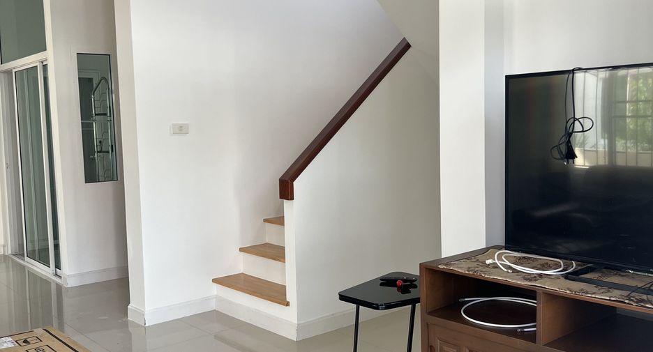 For sale and for rent 3 bedrooms house in Si Racha, Chonburi
