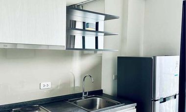 À vendre et à louer 1 chambre condo à Watthana, Bangkok