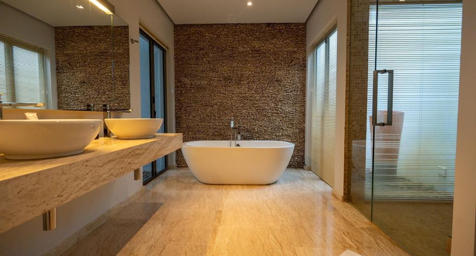 Villa zur Miete mit 4 Zimmer in Thalang, Phuket