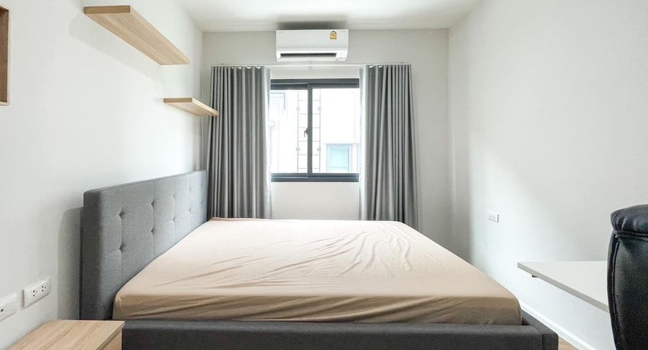 Casa adosada en venta de 3 habitaciones en Phra Pradaeng, Samut Prakan