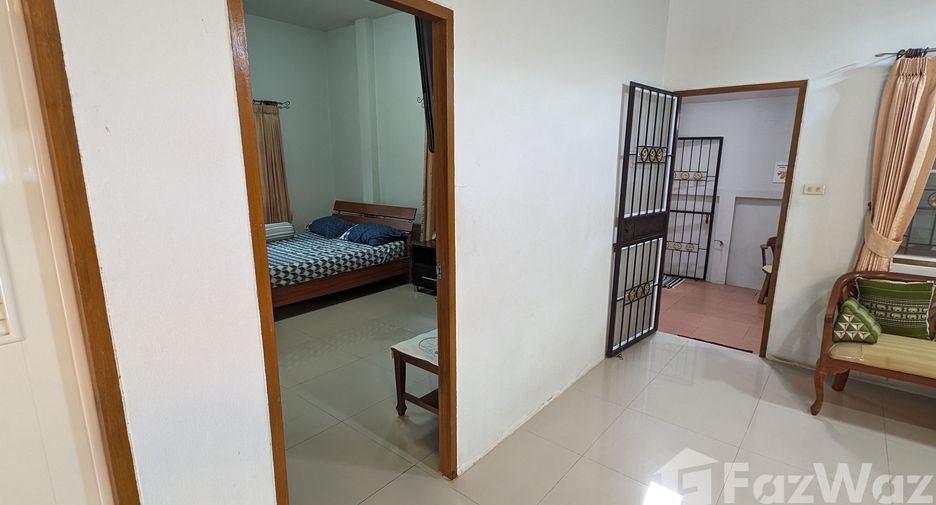For sale 3 bedrooms house in Mueang Surat Thani, Surat Thani