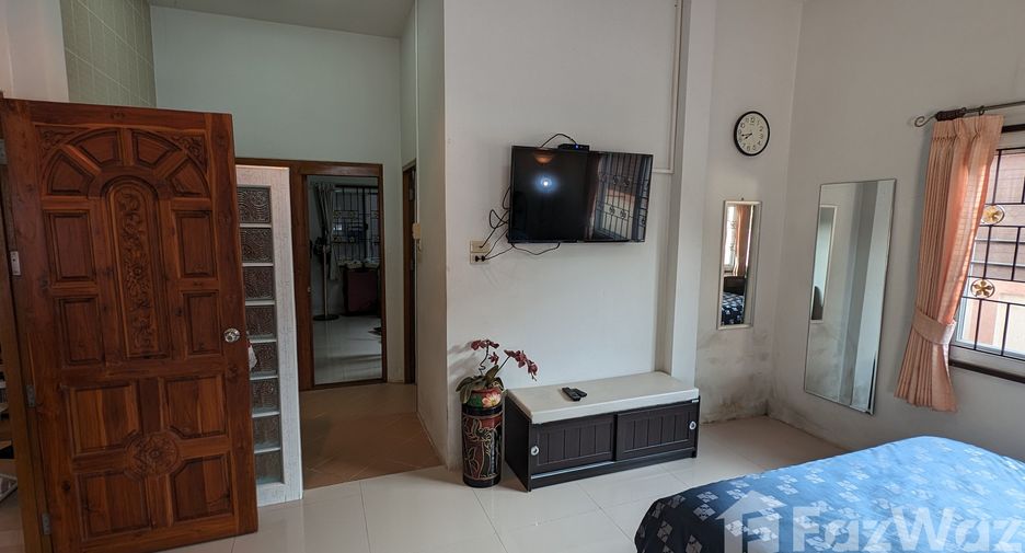 For sale 3 bedrooms house in Mueang Surat Thani, Surat Thani
