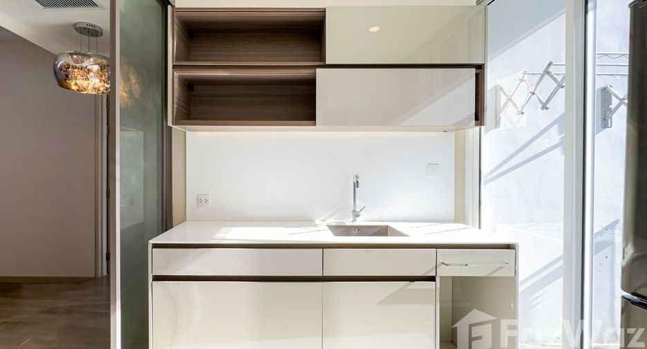 For sale and for rent 1 bed condo in Sathon, Bangkok
