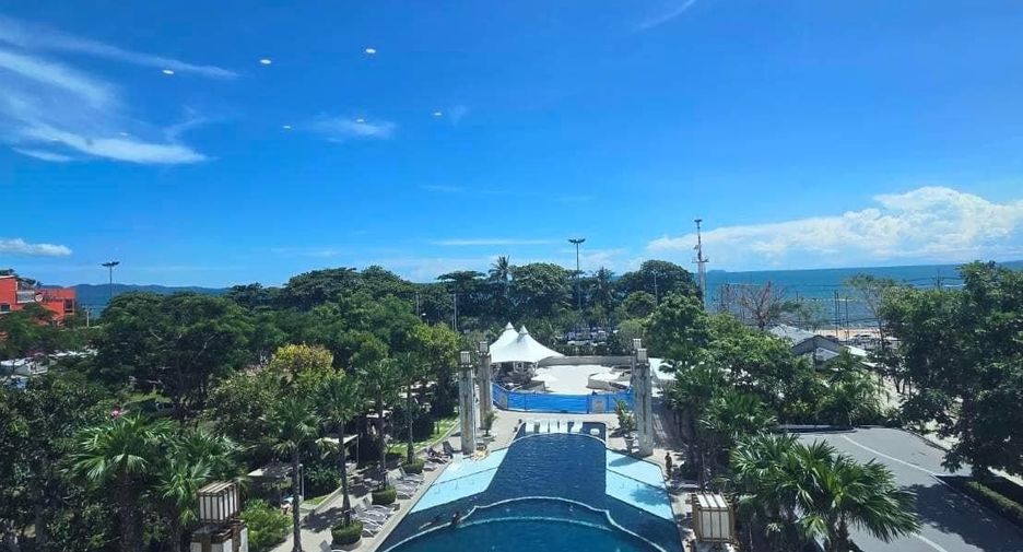 For sale 1 bed condo in Bang Lamung, Chonburi