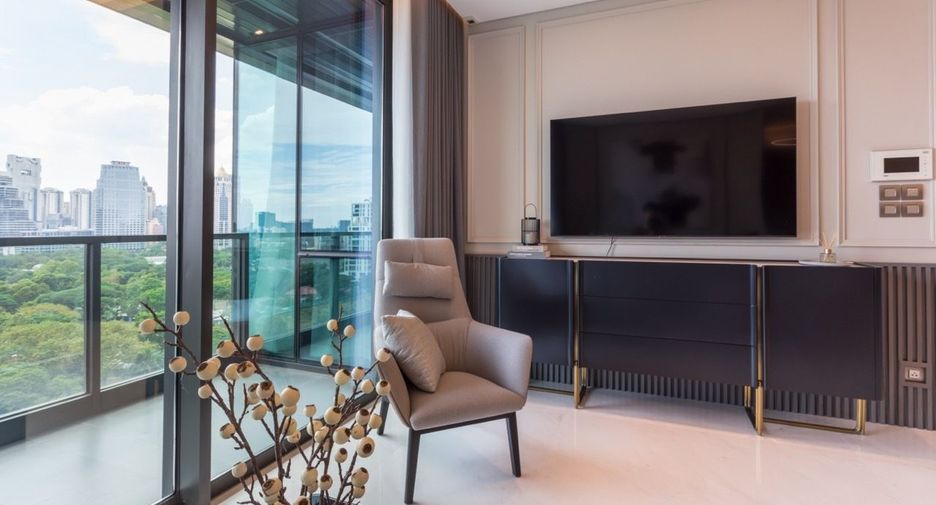 For sale 1 bed condo in Pathum Wan, Bangkok