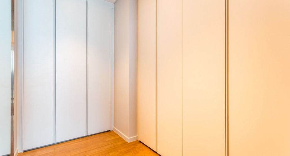 For sale 1 bed condo in Pathum Wan, Bangkok