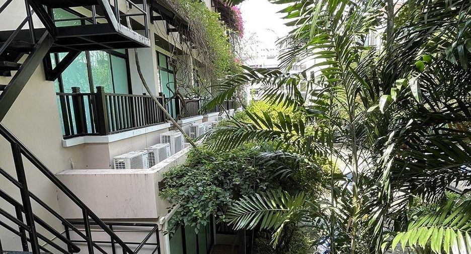 For sale 2 ベッドルーム townhouse in Hat Yai, Songkhla