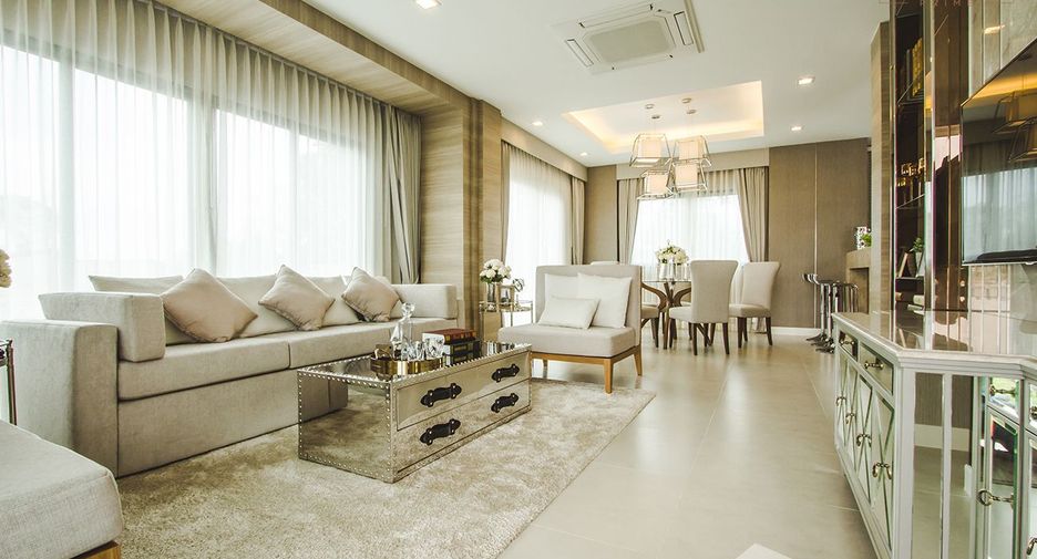 出租 3 卧室 独立屋 在 Bang Lamung, Chon Buri
