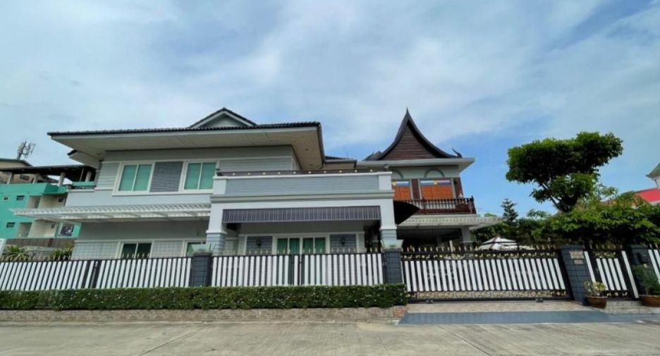Casa en venta de 5 habitaciones en Lat Krabang, Bangkok