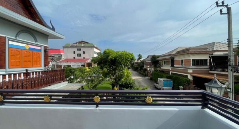 Casa en venta de 5 habitaciones en Lat Krabang, Bangkok