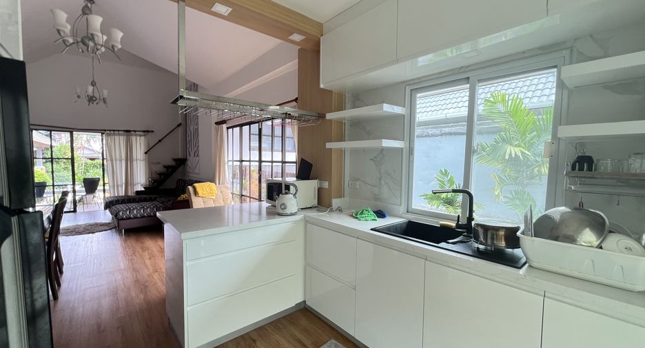 Haus zum Kauf und zur Miete mit 6 Zimmer in Bang Lamung, Chonburi