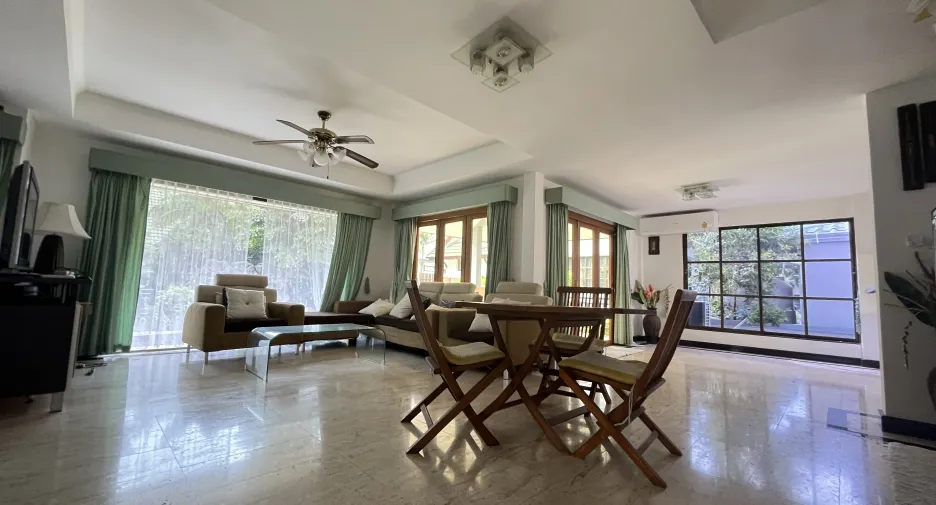 Haus zum Kauf und zur Miete mit 6 Zimmer in Bang Lamung, Chonburi