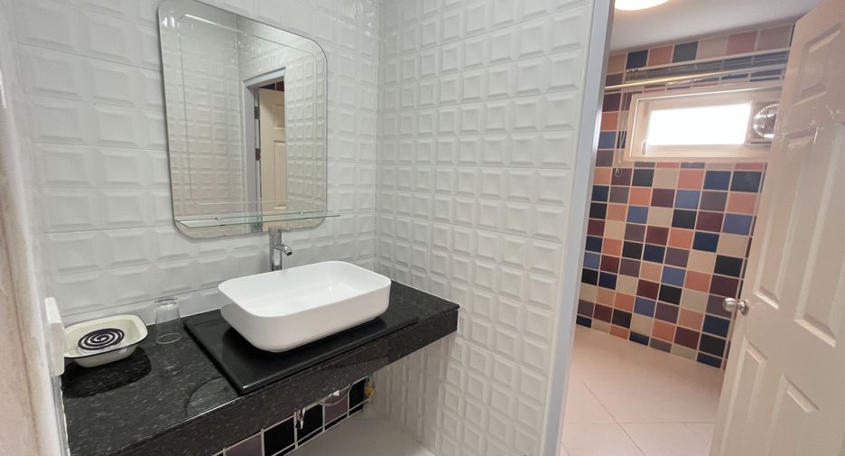 Haus zum Kauf und zur Miete mit 6 Zimmer in Bang Lamung, Chonburi