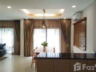 À louer 3 chambres maison à Bang Lamung, Chonburi