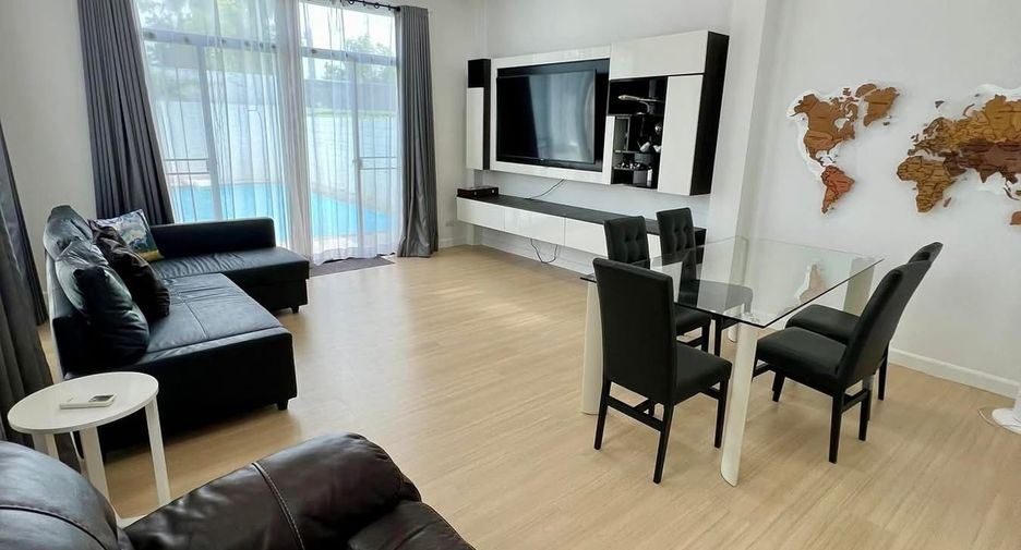 For sale 4 bedrooms villa in Mueang Phuket, Phuket