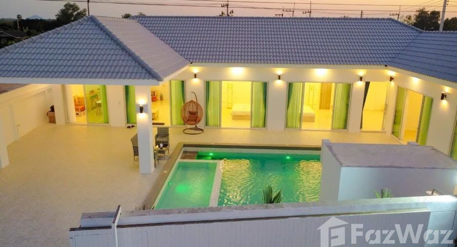 For rent 5 bedrooms villa in Bang Lamung, Chonburi