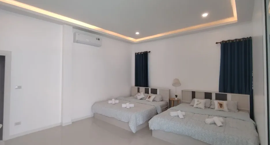 For rent 5 bedrooms villa in Bang Lamung, Chonburi