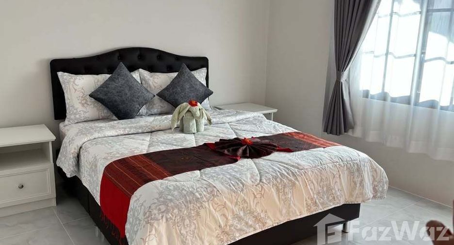 For rent 3 bedrooms townhouse in Mueang Phuket, Phuket