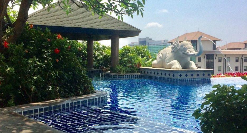 À vendre 1 chambre condo à Sathon, Bangkok