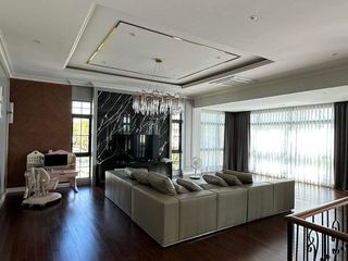 For sale 4 bedrooms house in Thawi Watthana, Bangkok
