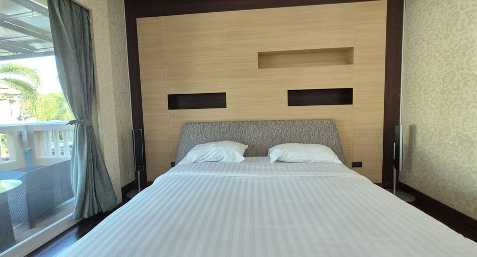 Haus zur Miete mit 6 Zimmer in Bang Lamung, Chonburi