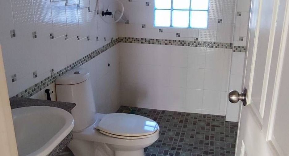 Haus zum Kauf mit 3 Zimmer in Ban Pho, Chachoengsao