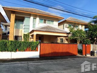 For sale 3 bedrooms house in Ban Pho, Chachoengsao