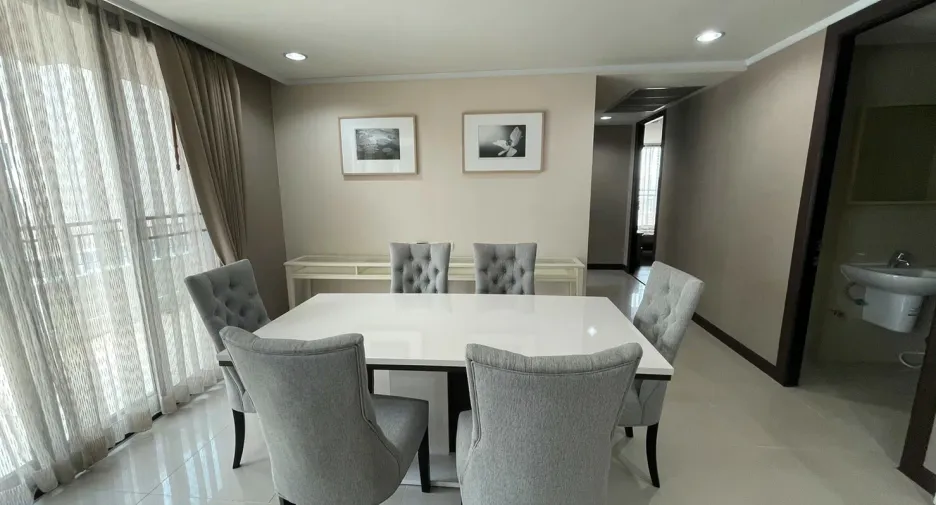 For rent 2 bedrooms condo in Bang Lamung, Chonburi