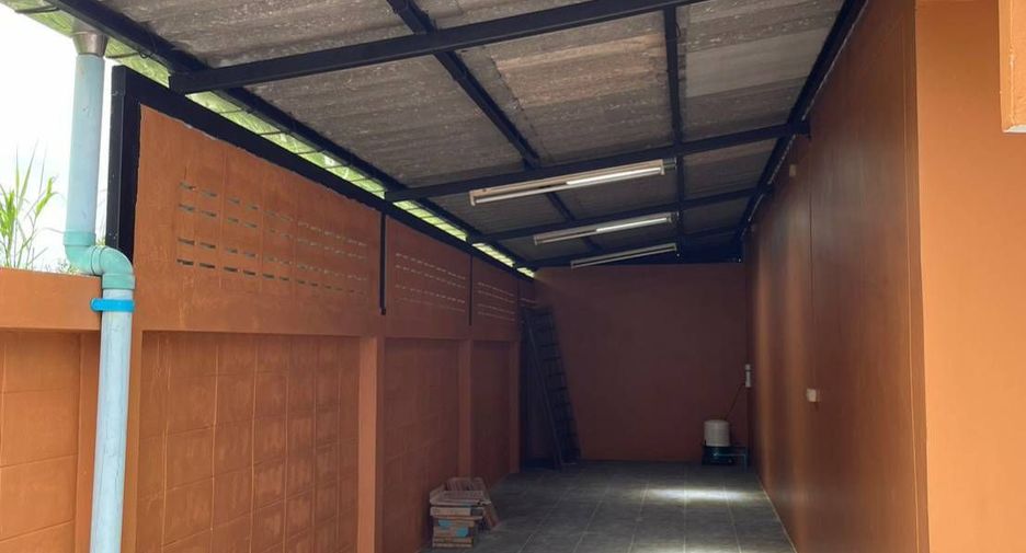 For sale 2 bedrooms townhouse in Nong Khaem, Bangkok