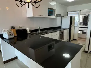 Продажа и аренда 3 спальни кондо в Si Racha, Чонбури