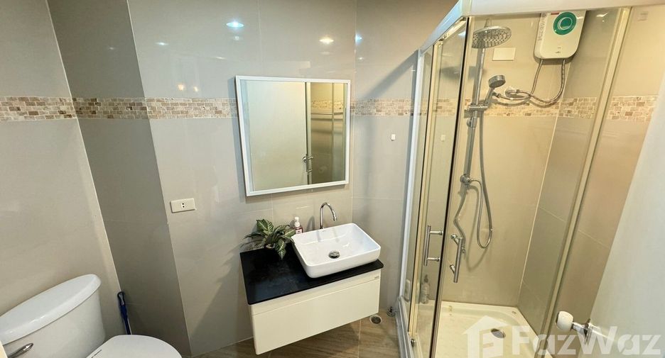 For sale and for rent 3 bedrooms condo in Si Racha, Chonburi