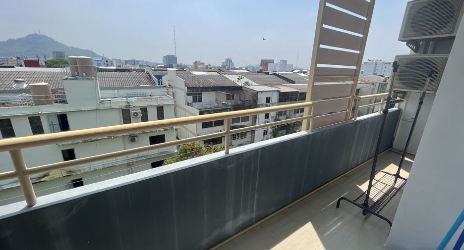For rent 2 bedrooms apartment in Mueang Phuket, Phuket