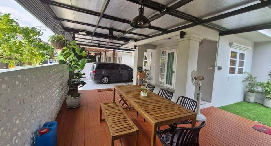 Haus zum Kauf mit 3 Zimmer in Min Buri, Bangkok