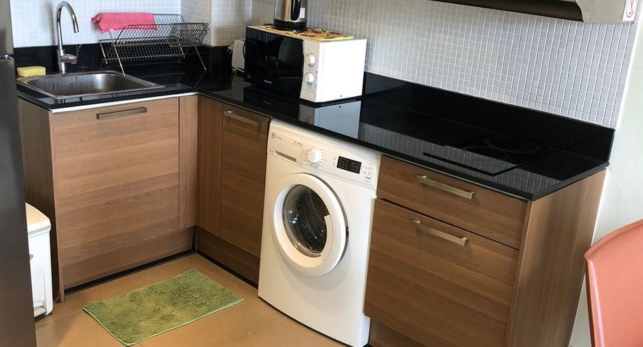 For rent 2 bedrooms condo in Mueang Phuket, Phuket