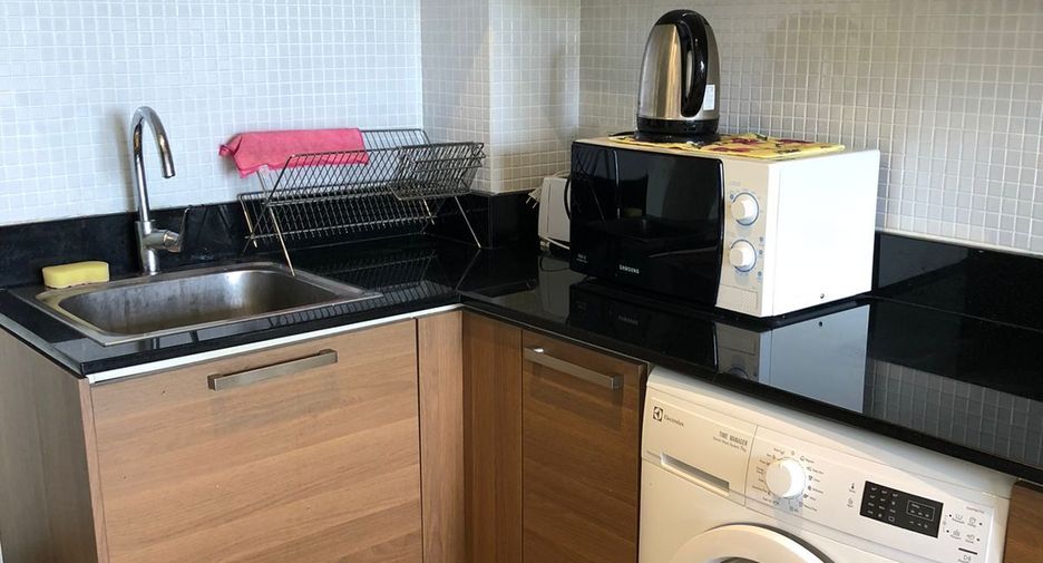 For rent 2 bedrooms condo in Mueang Phuket, Phuket