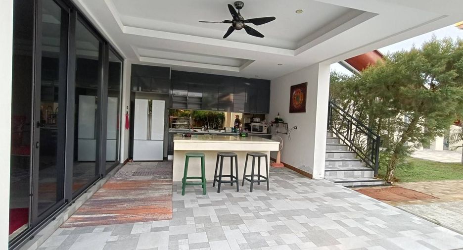 Villa zum Kauf und zur Miete mit 8 Zimmer in Bang Lamung, Chonburi