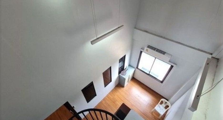 For rent and for sale 5 bedrooms townhouse in Pak Kret, Nonthaburi
