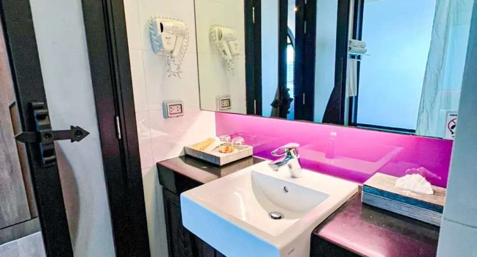 For sale 1 bed condo in Mueang Phuket, Phuket
