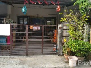 出售 2 卧室 联排别墅 在 Sai Mai, 曼谷