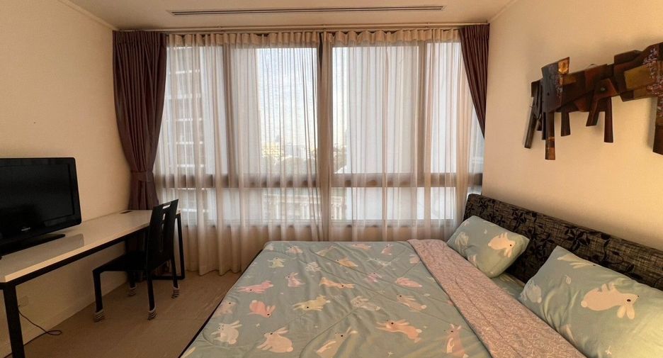 For rent 2 bedrooms condo in Bang Lamung, Chonburi